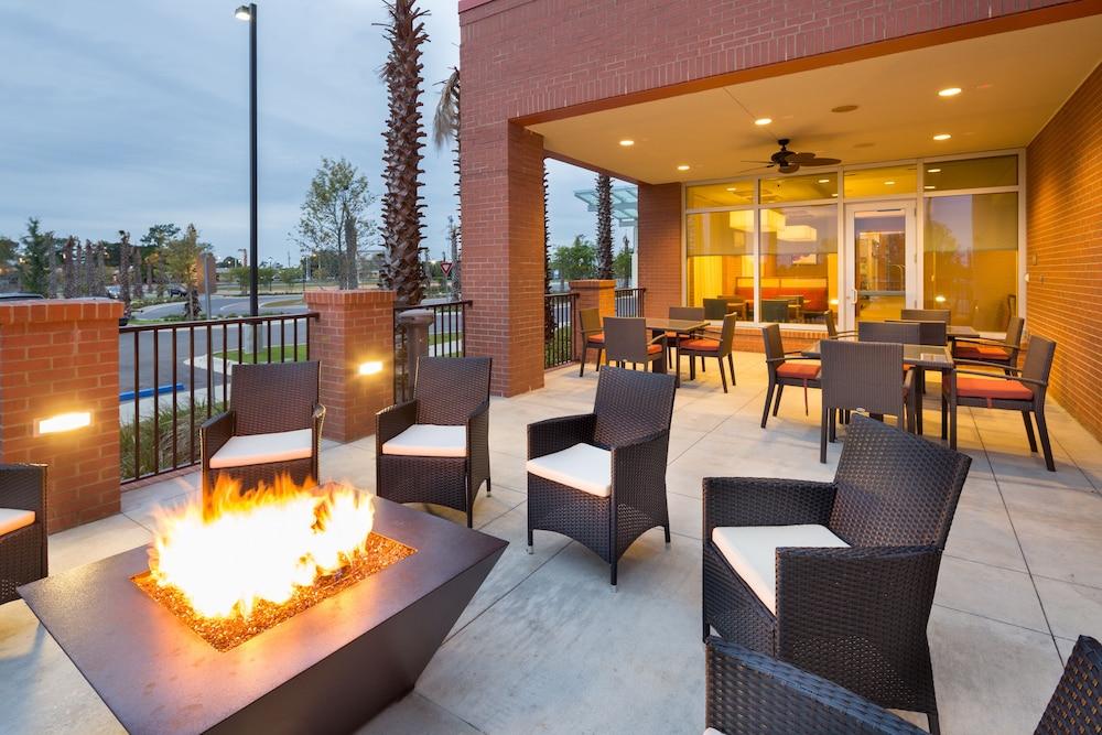 Hyatt Place Pensacola Airport Exteriör bild